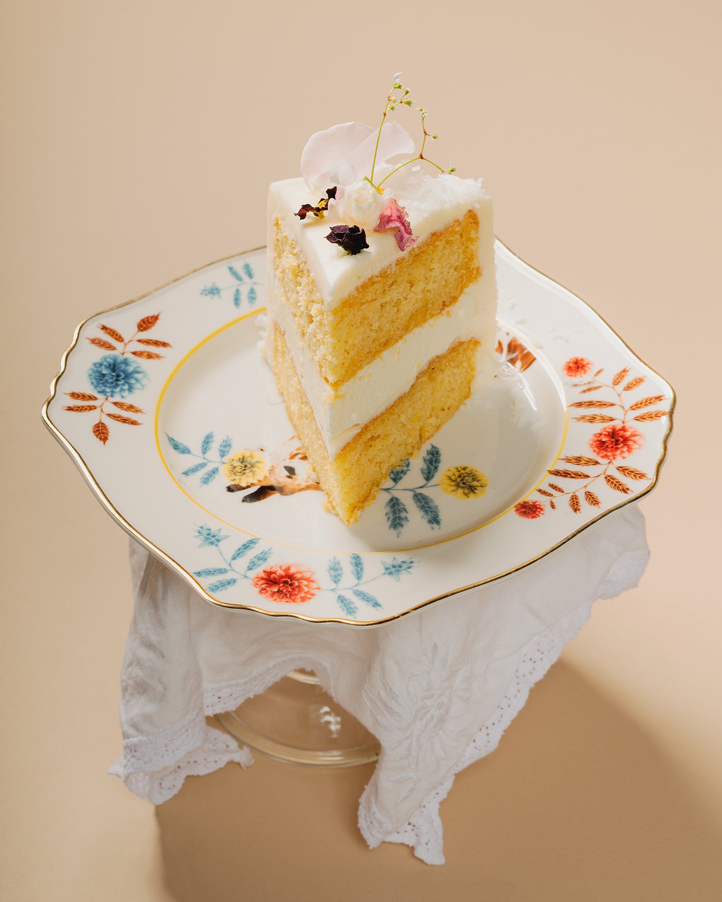 Coconut Vanilla Chai Sweet Tea Cake