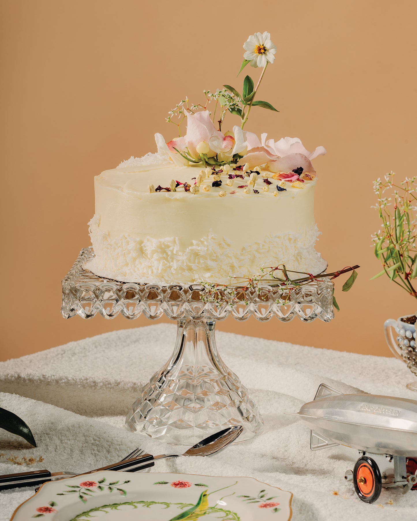 Coconut Vanilla Chai Sweet Tea Cake